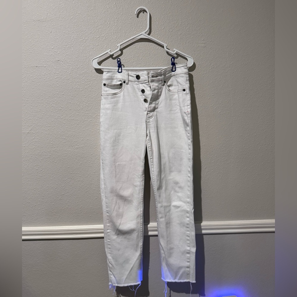 Classic White Straight Leg Jeans Timeless Fit